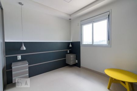 Quarto de kitnet/studio para alugar com 1 quarto, 38m² em Jardim Flor da Montanha, Guarulhos