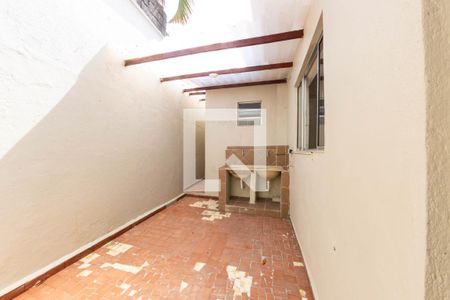 Área de Serviço de casa para alugar com 1 quarto, 70m² em Vila Bancária, São Paulo