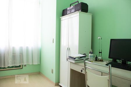 Quarto 2 de apartamento para alugar com 2 quartos, 80m² em Laranjeiras, Rio de Janeiro