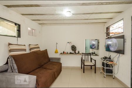 Sala de kitnet/studio à venda com 1 quarto, 60m² em Havaí, Belo Horizonte