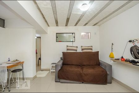 Sala de kitnet/studio à venda com 1 quarto, 60m² em Havaí, Belo Horizonte