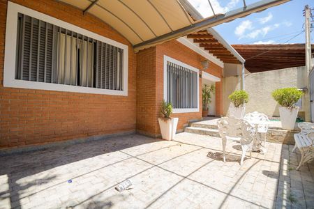 Fachada de casa para alugar com 4 quartos, 291m² em Novo Taquaral, Campinas