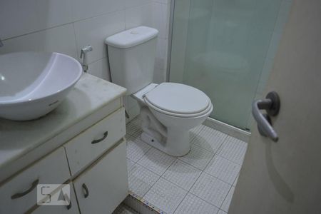 Banheiro da Suíte de apartamento para alugar com 3 quartos, 85m² em Icaraí, Niterói