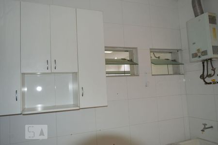 Área de Serviço de apartamento para alugar com 3 quartos, 85m² em Icaraí, Niterói