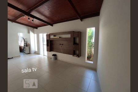 Sala de TV de casa para alugar com 3 quartos, 135m² em Parque da Hípica, Campinas