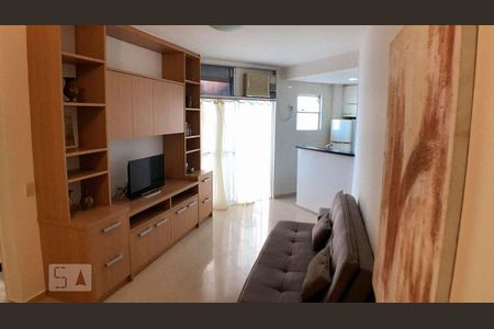 Sala de apartamento para alugar com 1 quarto, 52m² em Barra da Tijuca, Rio de Janeiro