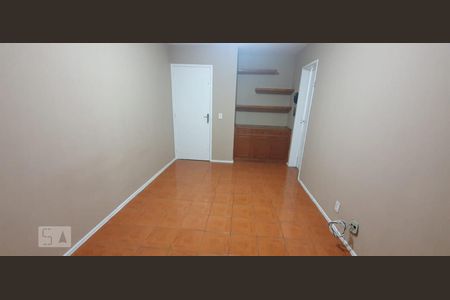 Sala de apartamento para alugar com 2 quartos, 48m² em Centro, Niterói