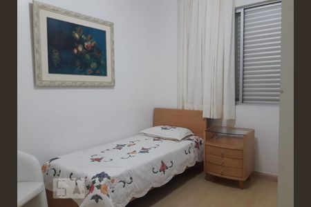 Quarto de apartamento à venda com 2 quartos, 75m² em Lourdes, Belo Horizonte