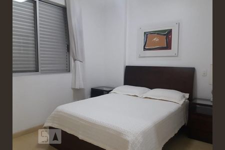 Quarto de apartamento à venda com 2 quartos, 75m² em Lourdes, Belo Horizonte