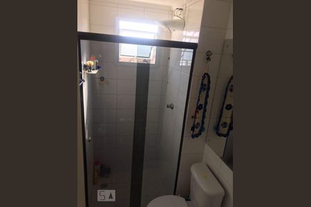 Banheiro de apartamento para alugar com 2 quartos, 52m² em Bosque das Juritis, Campinas