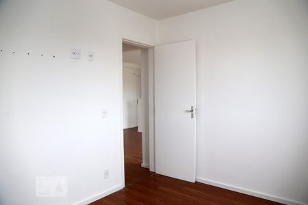 Quarto 1 de apartamento à venda com 2 quartos, 49m² em Jardim Henriqueta, Taboão da Serra