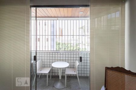 Varanda da sala de apartamento para alugar com 4 quartos, 180m² em Sion, Belo Horizonte