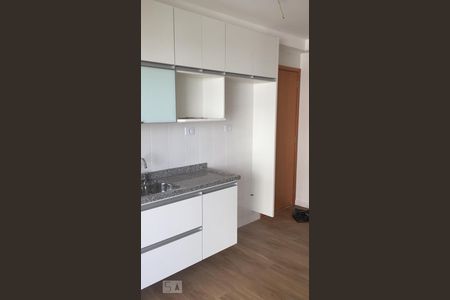 Cozinha de apartamento para alugar com 2 quartos, 56m² em Saúde, São Paulo