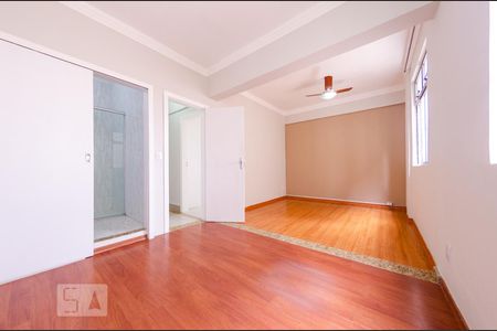 Qaurto 2 - Suíte de apartamento para alugar com 2 quartos, 80m² em Caiçara-Adelaide, Belo Horizonte