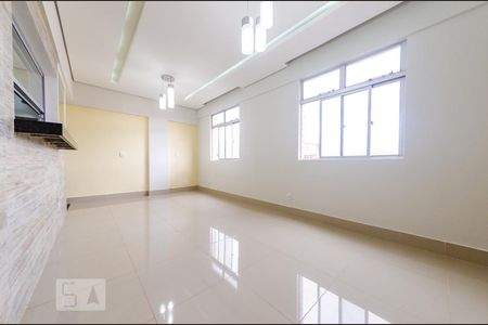 Sala de apartamento para alugar com 2 quartos, 80m² em Caiçara-Adelaide, Belo Horizonte