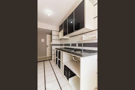 Cozinha de apartamento à venda com 2 quartos, 78m² em Tristeza, Porto Alegre