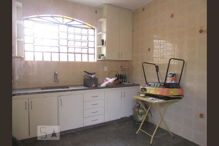 Cozinha de casa para alugar com 4 quartos, 185m² em União, Belo Horizonte