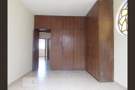 Quarto 3 de casa para alugar com 4 quartos, 185m² em União, Belo Horizonte