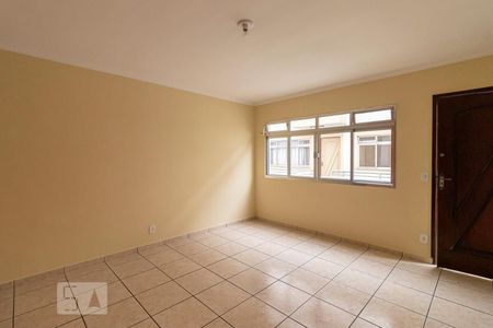 Sala de casa de condomínio para alugar com 3 quartos, 153m² em Vila Laís, São Paulo