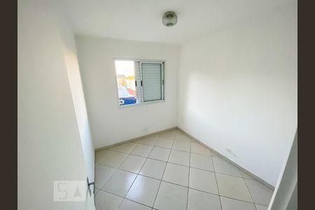 Quarto 1 de apartamento para alugar com 2 quartos, 58m² em Vila Mazzei, São Paulo