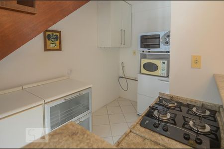 Cozinha de apartamento para alugar com 1 quarto, 40m² em Petrópolis, Porto Alegre