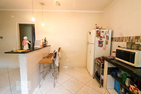 Cozinha  de casa para alugar com 3 quartos, 338m² em Parque Industriário, Santo André