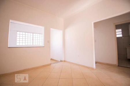 sala de casa para alugar com 2 quartos, 87m² em Vila Paraíso, Campinas