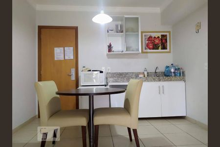 Cozinha de apartamento para alugar com 1 quarto, 30m² em Centro, Niterói