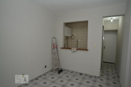 Sala de apartamento para alugar com 1 quarto, 25m² em Centro, Rio de Janeiro