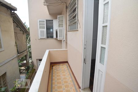 Entrada de apartamento para alugar com 3 quartos, 100m² em Santa Teresa, Rio de Janeiro