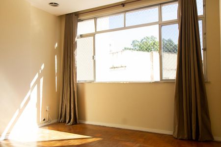 Sala de apartamento para alugar com 2 quartos, 72m² em Maracanã, Rio de Janeiro