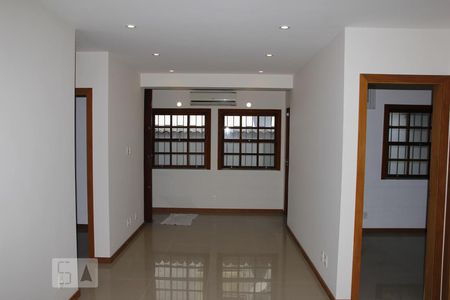 Sala de apartamento para alugar com 3 quartos, 120m² em Santa Teresa, Rio de Janeiro