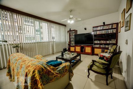 Sala de apartamento para alugar com 4 quartos, 222m² em Icaraí, Niterói