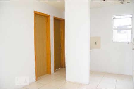 Apartamento à venda com 2 quartos, 52m² em Olaria, Canoas