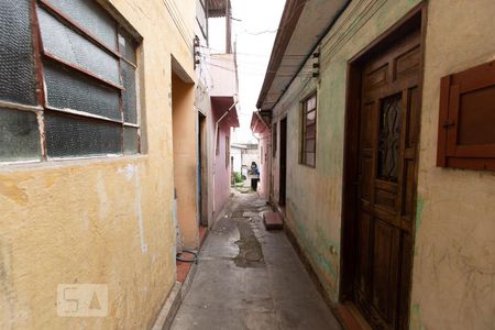 Quintal de casa à venda com 3 quartos, 170m² em Vila Alpina, São Paulo