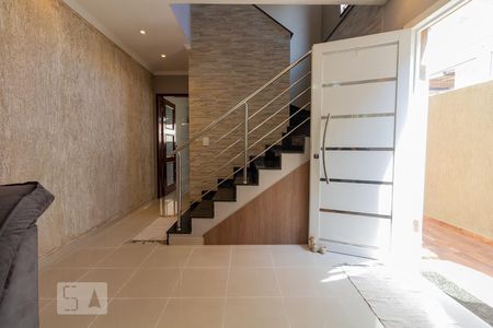 Sala de casa para alugar com 3 quartos, 160m² em Santo Antônio, Osasco