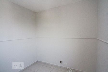 Quarto 2 de apartamento para alugar com 2 quartos, 60m² em Vila Iorio, São Paulo