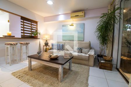 Sala de casa para alugar com 1 quarto, 50m² em Petrópolis, Porto Alegre