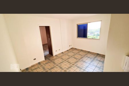 Sala de apartamento para alugar com 1 quarto, 50m² em Setor Oeste, Goiânia