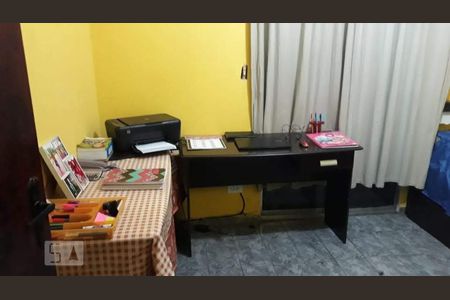 Dormitório de apartamento à venda com 2 quartos, 60m² em Parque Pinheiros, Taboão da Serra