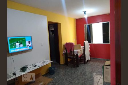 Sala de apartamento à venda com 2 quartos, 60m² em Parque Pinheiros, Taboão da Serra