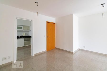 Sala de apartamento para alugar com 2 quartos, 72m² em Funcionários, Belo Horizonte