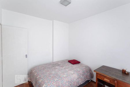 Quarto 1 de apartamento para alugar com 2 quartos, 75m² em Sion, Belo Horizonte