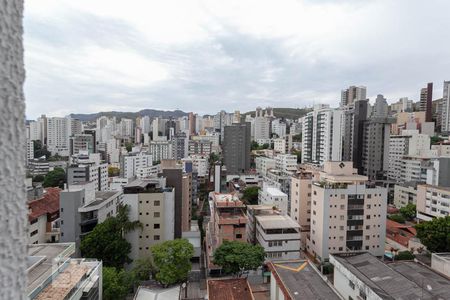 Vista do Quarto 1 de apartamento para alugar com 2 quartos, 75m² em Sion, Belo Horizonte