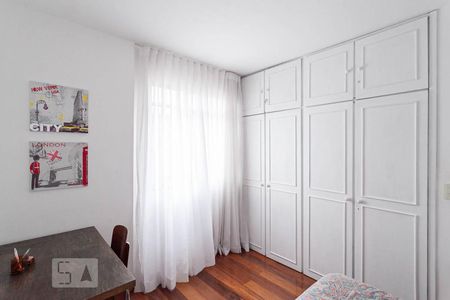 Quarto 1 de apartamento para alugar com 2 quartos, 75m² em Sion, Belo Horizonte