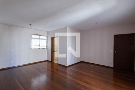 Sala  de apartamento para alugar com 3 quartos, 130m² em Funcionários, Belo Horizonte