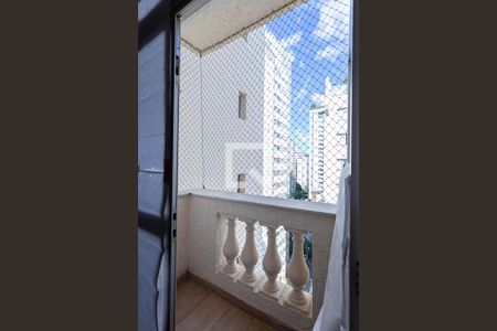 Sacada da sala de apartamento para alugar com 3 quartos, 130m² em Funcionários, Belo Horizonte