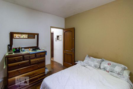 Quarto 1 de casa para alugar com 2 quartos, 150m² em Vila Sargento José de Paula, Barueri