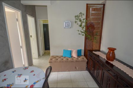 Sala de apartamento para alugar com 2 quartos, 50m² em Catete, Rio de Janeiro