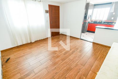 Sala de apartamento à venda com 2 quartos, 82m² em Parque Assunção, Taboão da Serra